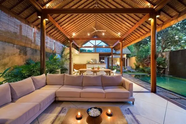 Standard Villa, 2 Yatak Odası, Sigara İçilmez, Havuz Manzaralı