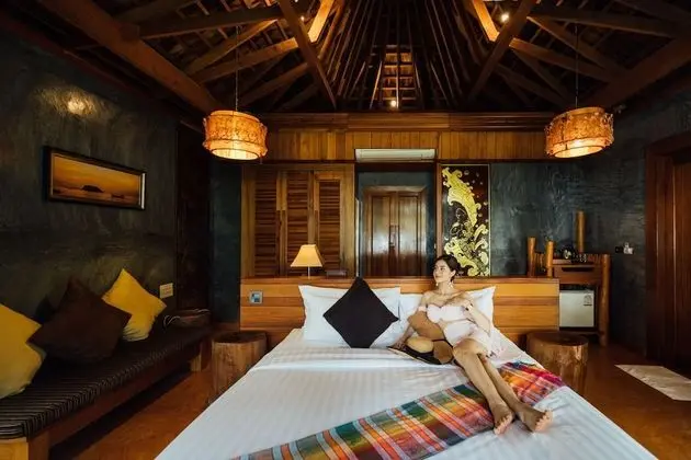 Oriental Beach Front View Villa