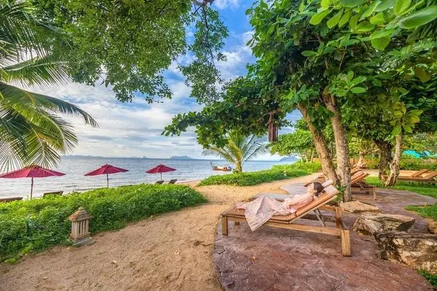 Oriental Beach Front View Villa