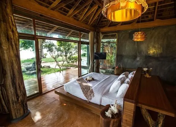 Oriental Beach Front View Villa