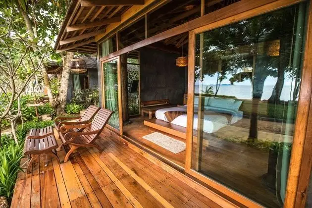 Oriental Beach Front View Villa