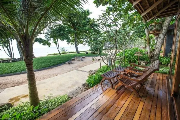 Oriental Beach Front View Villa