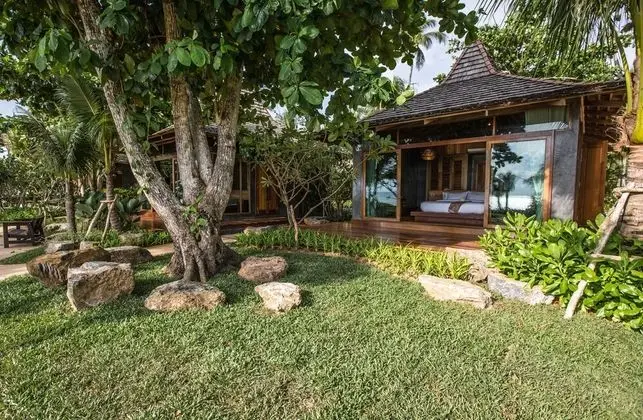 Oriental Beach Front View Villa