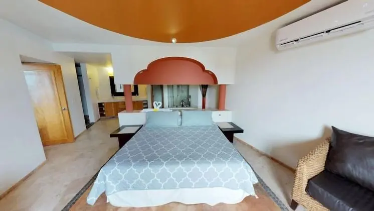 Luxury Çatı Katı Süiti (Penthouse), Kısmi Deniz Manzaralı