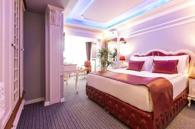 Çift Kişilik, Bahçe Manzaralı
