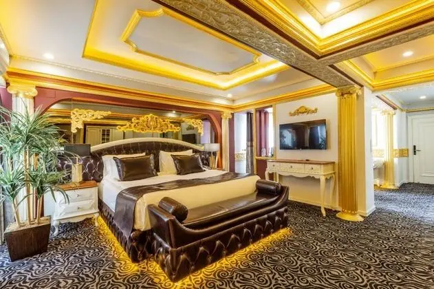 King Suite, Bahçe Manzaralı