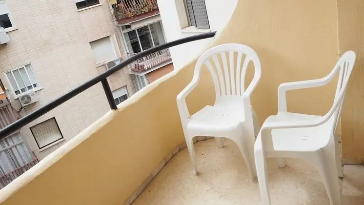 Standard Tek Büyük Yataklı Oda, Balkon, Şehir Manzaralı