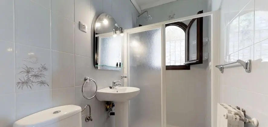 Tek Büyük Yataklı Oda (Blueberry)