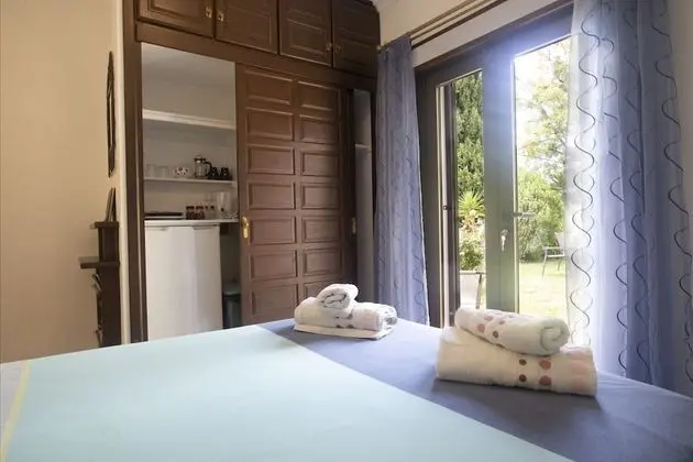 Tek Büyük Yataklı Oda (Blueberry)