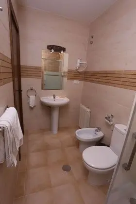 Standard Üç Kişilik Oda, Şehir Manzaralı