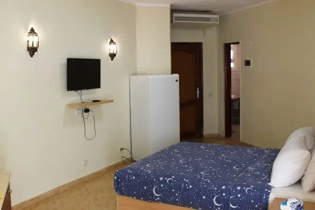 Standard Tek Büyük Yataklı Oda