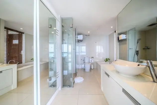 Super Deluxe Sea View Room