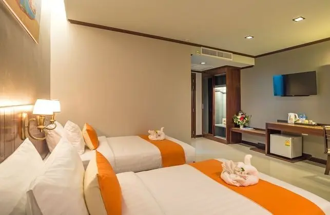 Deluxe Tek Büyük veya İki Ayrı Yataklı Oda