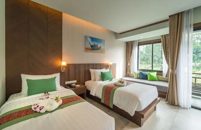 Deluxe Tek Büyük veya İki Ayrı Yataklı Oda (Cliff View)