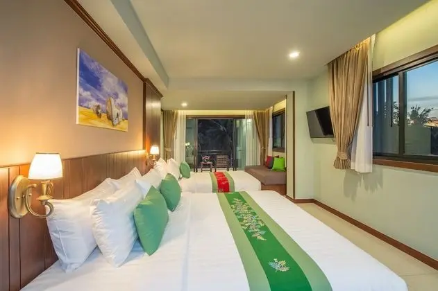 Family Süit (1 Double and 1 Single bed)