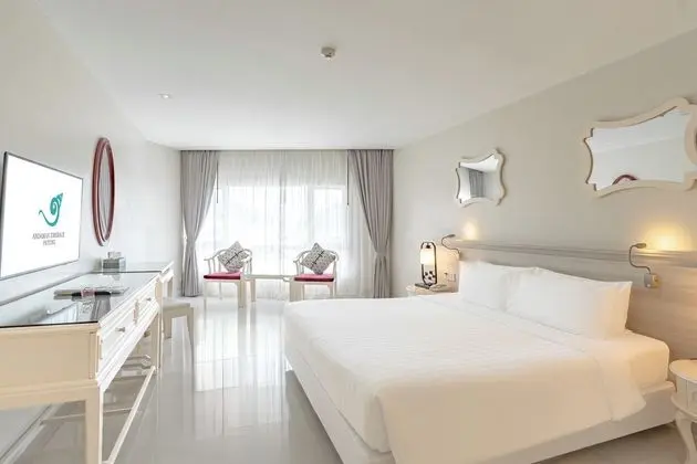Deluxe Tek Büyük Yataklı Oda