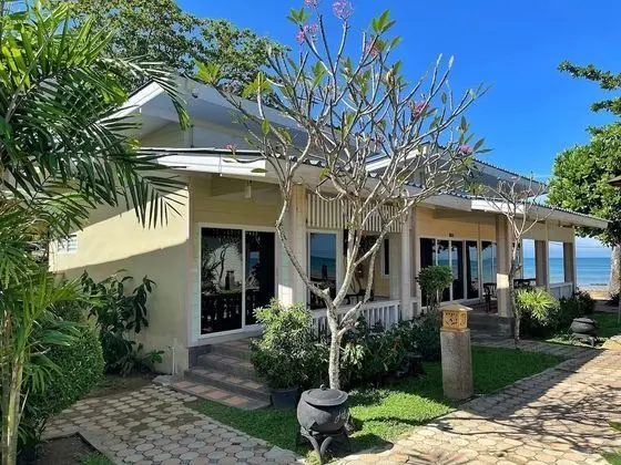 Villa, Havuz Manzaralı