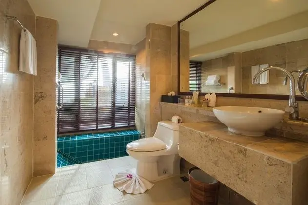Beachfront Pool Villa