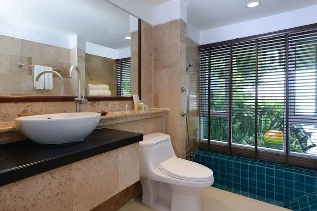 Beachfront Pool Villa