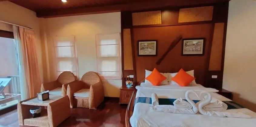 Exclusive Oda, Balkon, Havuz Manzaralı