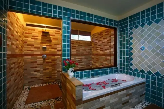 Exclusive Oda, Balkon, Havuz Manzaralı