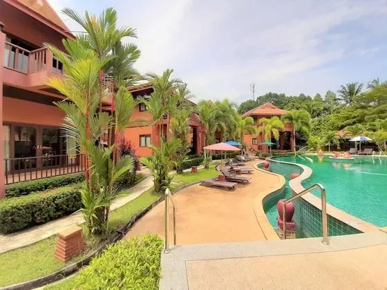 Exclusive Oda, Balkon, Havuz Manzaralı
