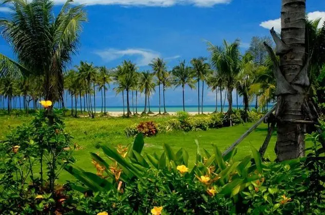 Garden View Bungalow