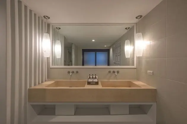 Grand Deluxe 2 Bedroom Family Suite