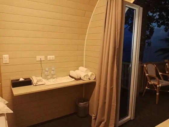 Beach Pod, Shared Bathroom