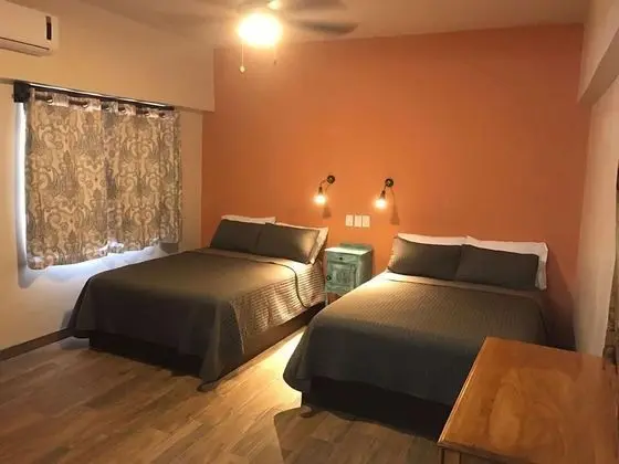 Luxury Tek Büyük Yataklı Oda