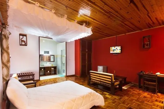 Family Bungalov, Havuz Manzaralı