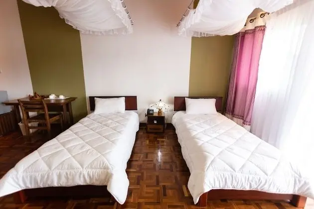 Family Bungalov, Havuz Manzaralı