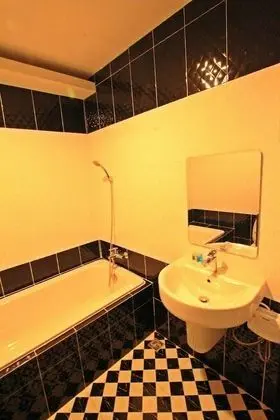 Deluxe Tek Büyük Yataklı Oda, Havuz Kullanımı