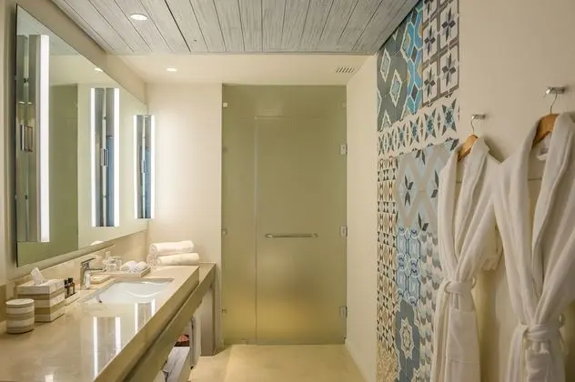 Andaz Double Bed