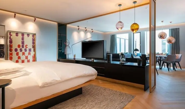 Süit (Andaz Art Suite)