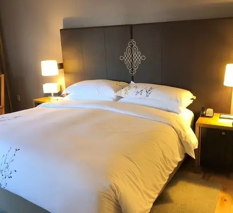 Oda, 1 En Büyük (King) Boy Yatak, Şehir Manzaralı
