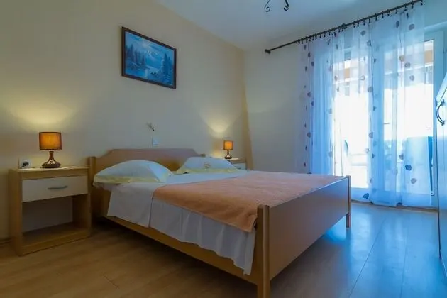 Apart Daire (Anđela - 80 m from beach - A2(2+2))