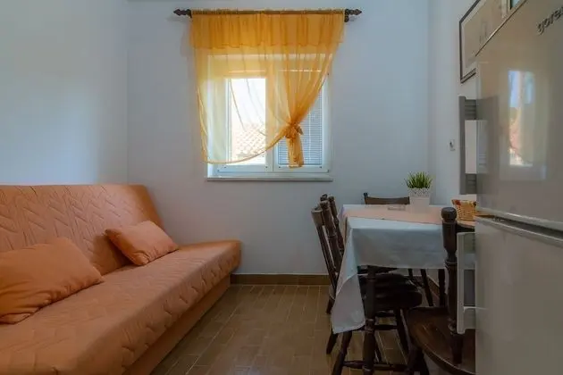 Apart Daire (Anđela - 80 m from beach - A2(2+2))