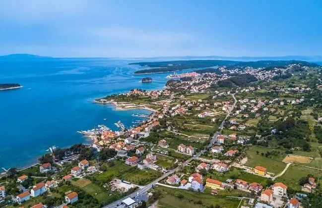 Ev (Anđeli - nice and comfortable house )