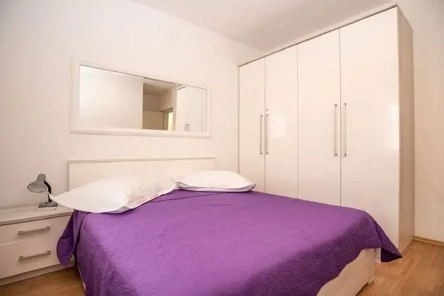 Apart Daire (Anđelko - air conditioning - A1(6+2))