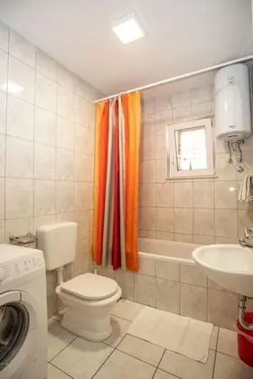 Apart Daire (Anđelko - air conditioning - A1(6+2))