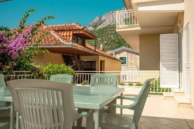 Apart Daire (Anđelko - air conditioning - A1(6+2))