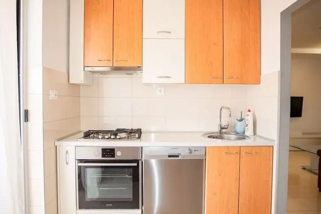 Apart Daire (Anđelko - air conditioning - A2(6+2))