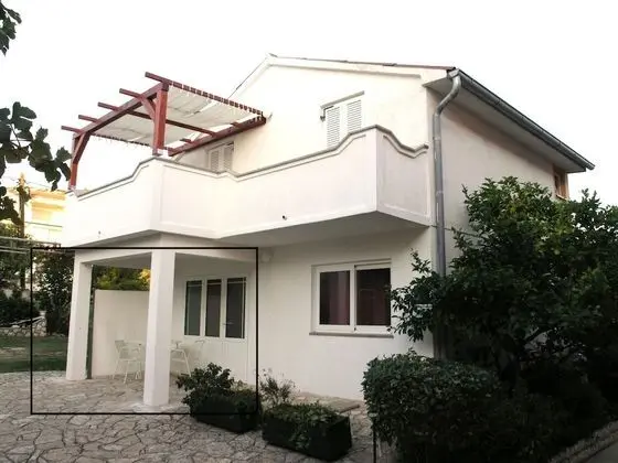 Apart Daire (Anđeo - 80 m from beach - A5(2+2))