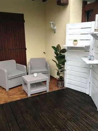 Kır Evi, 1 Yatak Odası, Havuz Manzaralı