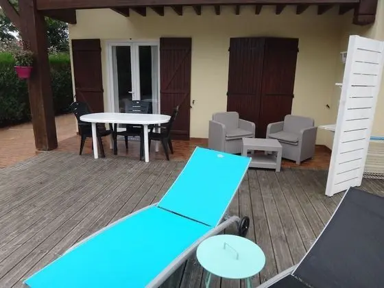 Kır Evi, 1 Yatak Odası, Havuz Manzaralı