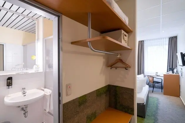 Superior Tek Büyük Yataklı Oda