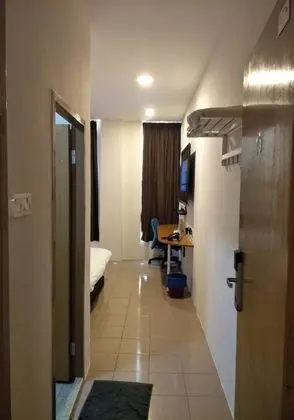 Basic Oda, 1 En Büyük (King) Boy Yatak