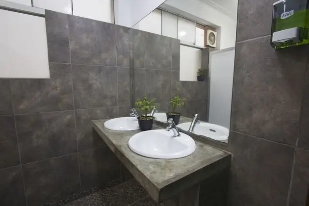 Ortak Ranzalı Oda, Karma Ranzalı Oda, Ortak Banyo (6 Bunk Beds, 12 People)