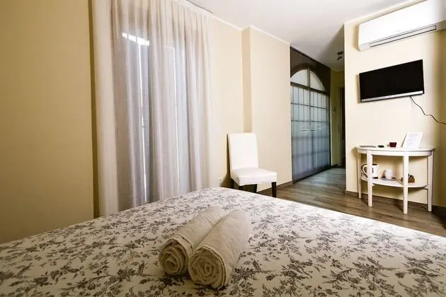 Tek Büyük Yataklı Oda, Balkon